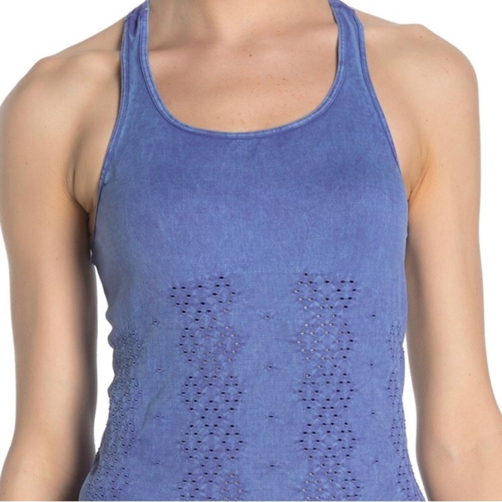 Free People Perforated Seamless Racerback Top M/L - Picture 6 of 11